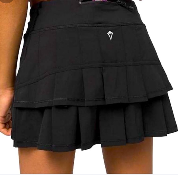 Ivivva Other - Ivivva black skirt